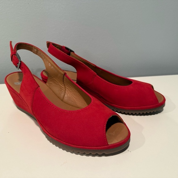 Ara Red Suede Colleen Slingback Leather Wedge Sandals - Size 6.5 - Picture 7 of 13